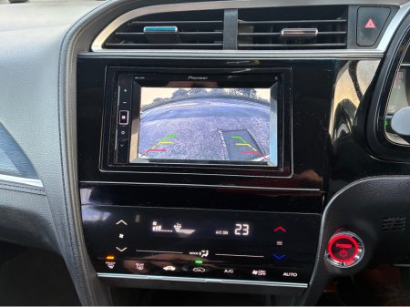 2018 Honda Shuttle DAA-GP7 5DR AUTO €11,950 thumbnail