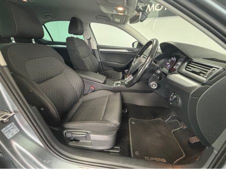 2020 Skoda Superb - thumbnail 8