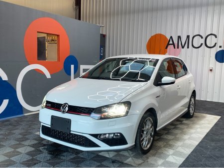 2017 Volkswagen Polo AUTOMATIC 1.8 PETROL / 66k KMs / Cruise Control, Reverse Camera & More €17,950