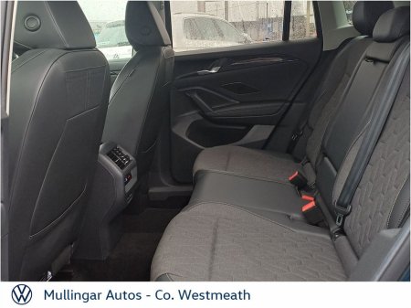 2024 Volkswagen Tiguan Launch Edition 2.0 TDI 150HP DSG €42,950 thumbnail