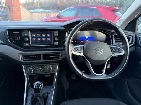 2023 Volkswagen Polo 1.0 LIFE €18,450 thumbnail