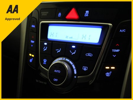 2016 Hyundai i30 - thumbnail 12