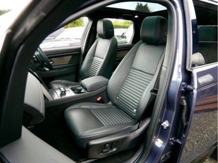 2024 Land Rover Discovery Sport - thumbnail 16