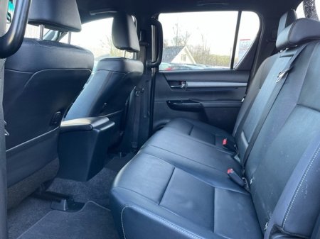 2024 Toyota Hilux 2.8 Invincible Auto (INC.VAT) €54,000 thumbnail