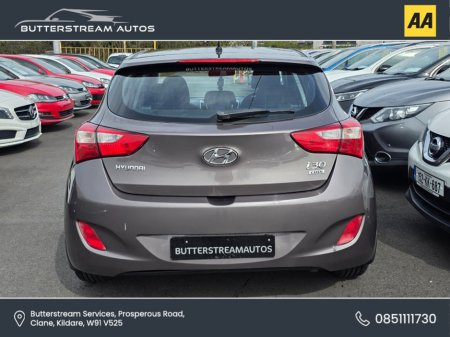 2015 Hyundai i30 - thumbnail 8