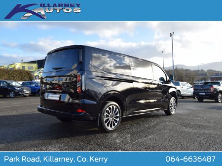 2026 Ford Tourneo Custom 2026 PHEV Tourneo Custom Limited 2.5 Auto thumbnail