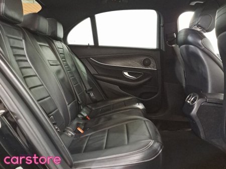 2022 Mercedes-Benz E Class - thumbnail 13