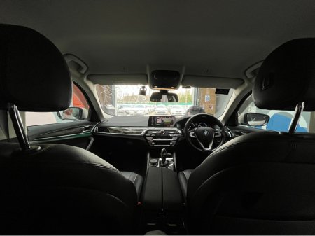 2019 BMW 5 Series - thumbnail 18