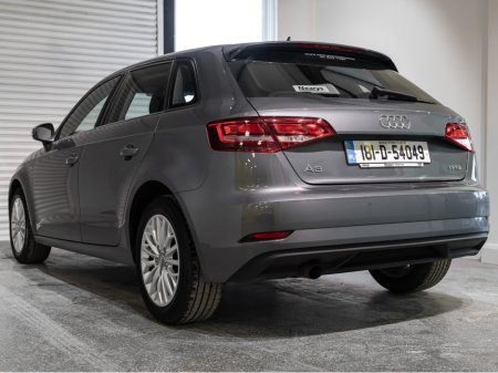 2018 Audi A3 - thumbnail 6