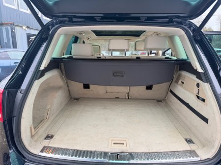 2016 Volkswagen Touareg - thumbnail 20