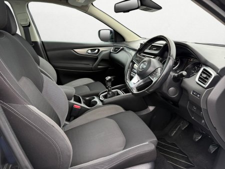 2018 Nissan Qashqai - thumbnail 5