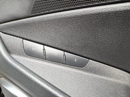 2022 Audi e-tron - thumbnail 28