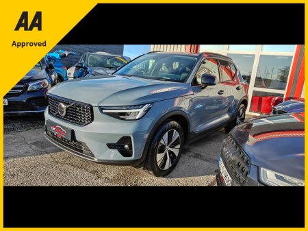 2022 Volvo XC40 2022 1.5 T4 PLUS 208BHP AU €32,950 thumbnail