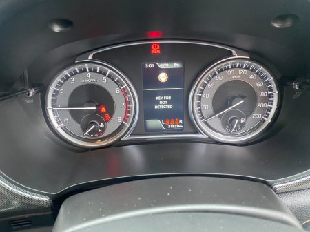 2024 Suzuki Vitara 1.4 Hybrid SZ5 MT €28,950 thumbnail