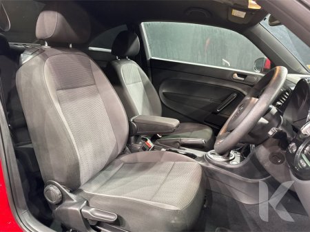 2016 Volkswagen Beetle AUTOMATIC 1.2L TSI - FACTORY ALLOY WHEELS - A/C HEATING CONTROLS €13,950 thumbnail