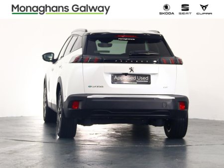 2023 Peugeot 2008 - thumbnail 5