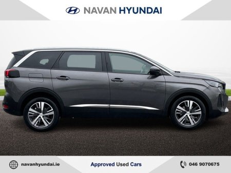 2024 Peugeot 5008 1.5 BlueHDi 130bhp Allure Auto €40,850 thumbnail