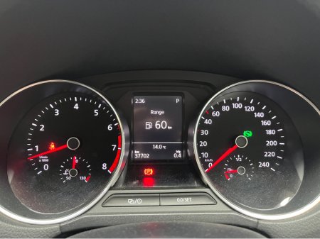 2015 Volkswagen Polo - thumbnail 18