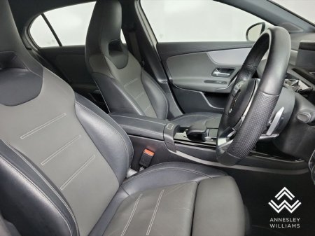 2022 Mercedes-Benz A Class A180 AMG Line €34,950 thumbnail