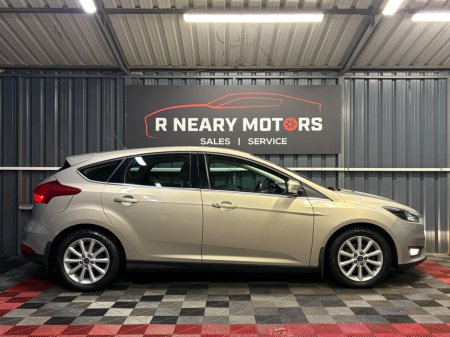 2018 Ford Focus - photo 6