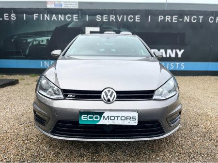 2016 Volkswagen Golf - view 3