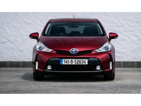 2014 Toyota Prius - thumbnail 2