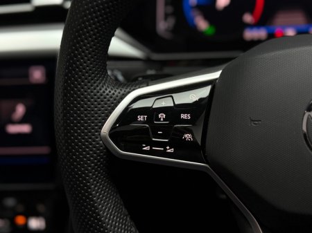 2023 Volkswagen Arteon R-LINE 2.0TDI 150HP AUTO €43,990 thumbnail