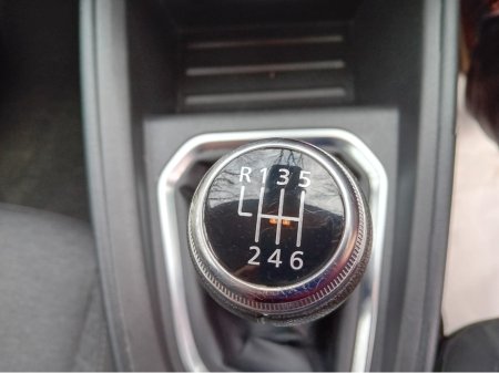 2021 Renault Clio - thumbnail 24