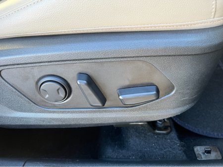 2022 Kia Sportage - thumbnail 12