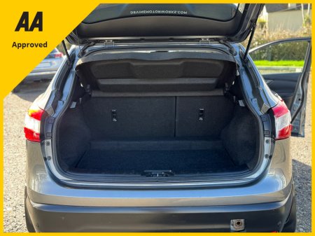 2016 Nissan Qashqai - thumbnail 6