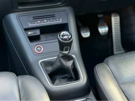 2016 Volkswagen Tiguan - thumbnail 40