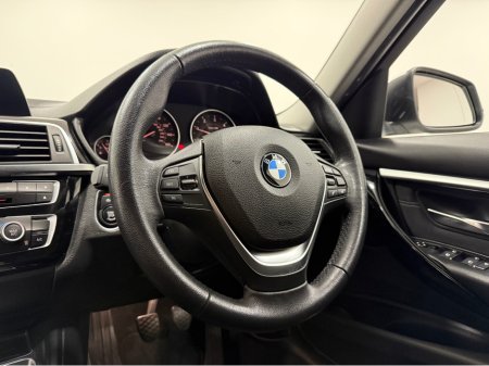 2017 BMW 3 Series SPORT 320 D €16,495 thumbnail