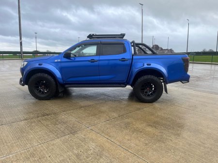 2025 Isuzu D-MAX AT35 ARCTIC TRUCK €64,900
