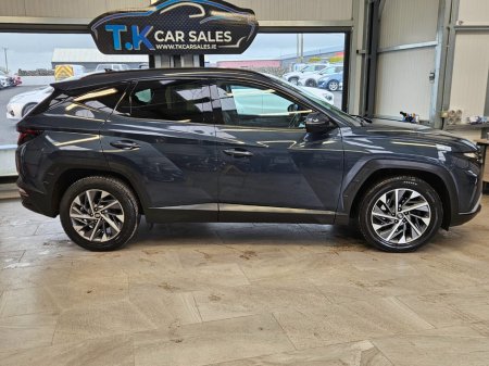 2021 Hyundai Tucson - thumbnail 2