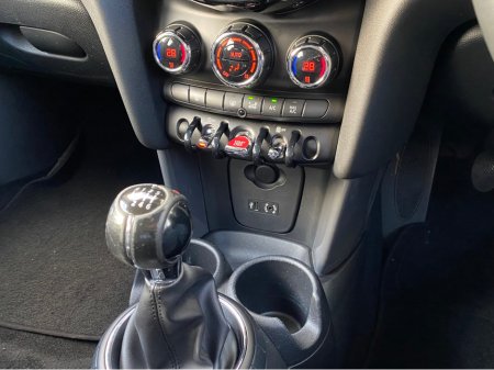 2016 MINI Cooper *DEPOSIT TAKEN* 1.5D 5DR COOPER HATCH €11,995 thumbnail