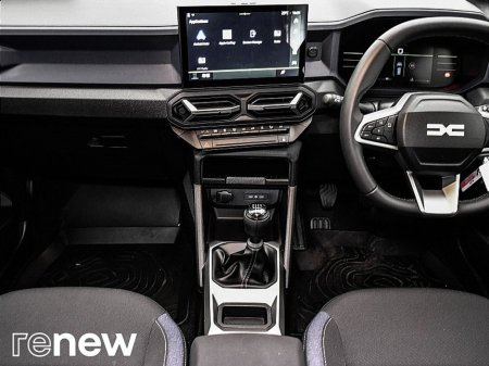 2025 Dacia Duster Expression TCe130 4x2 €28,490 thumbnail