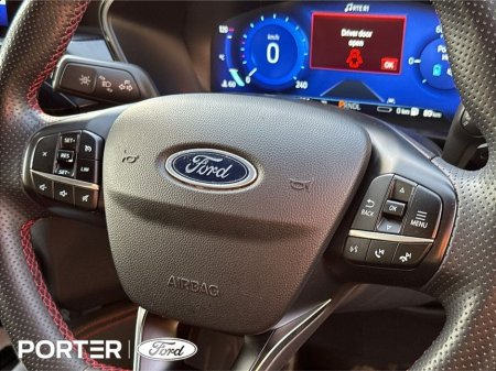 2023 Ford Kuga *BLACK EDITION* ST LINE X PHEV 2.5 225PS AUTO thumbnail