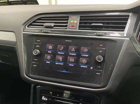 2023 Volkswagen Tiguan  €31,995 thumbnail