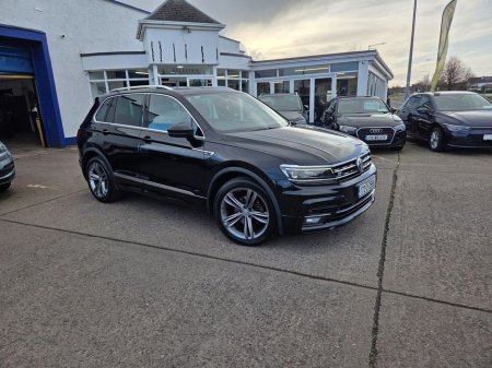 2017 Volkswagen Tiguan - thumbnail 1