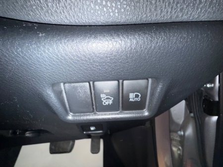 2017 Toyota C-HR - thumbnail 20