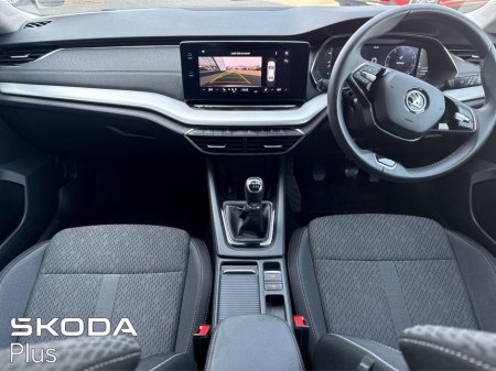 2024 Skoda Octavia - thumbnail 2