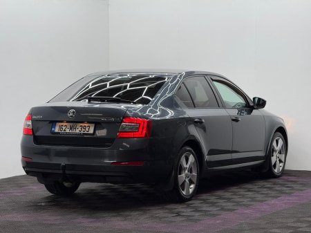 2016 Skoda Octavia - thumbnail 10
