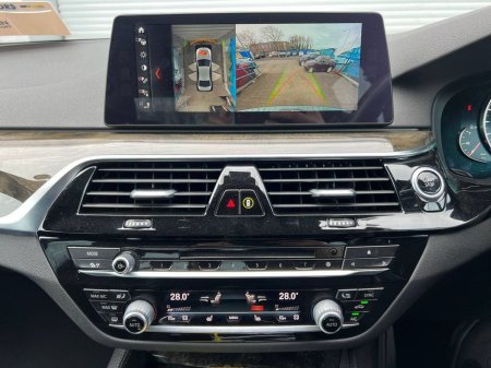 2018 BMW 5 Series - thumbnail 9