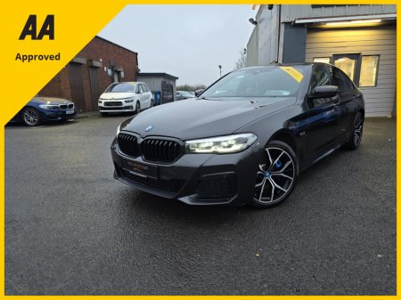 2022 BMW 5 Series - thumbnail 6