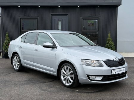 2016 Skoda Octavia - thumbnail 2