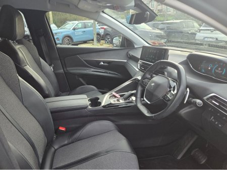 2022 Peugeot 3008 - thumbnail 7