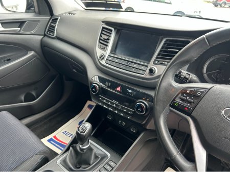 2017 Hyundai Tucson - thumbnail 8