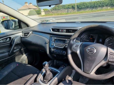 2014 Nissan Qashqai - thumbnail 10