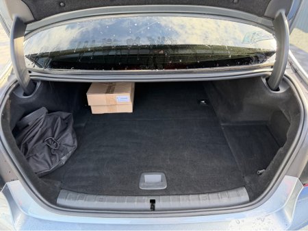 2018 BMW 5 Series - thumbnail 35