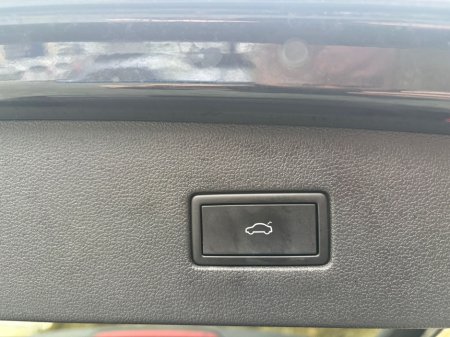 2023 Volkswagen Tiguan - thumbnail 11